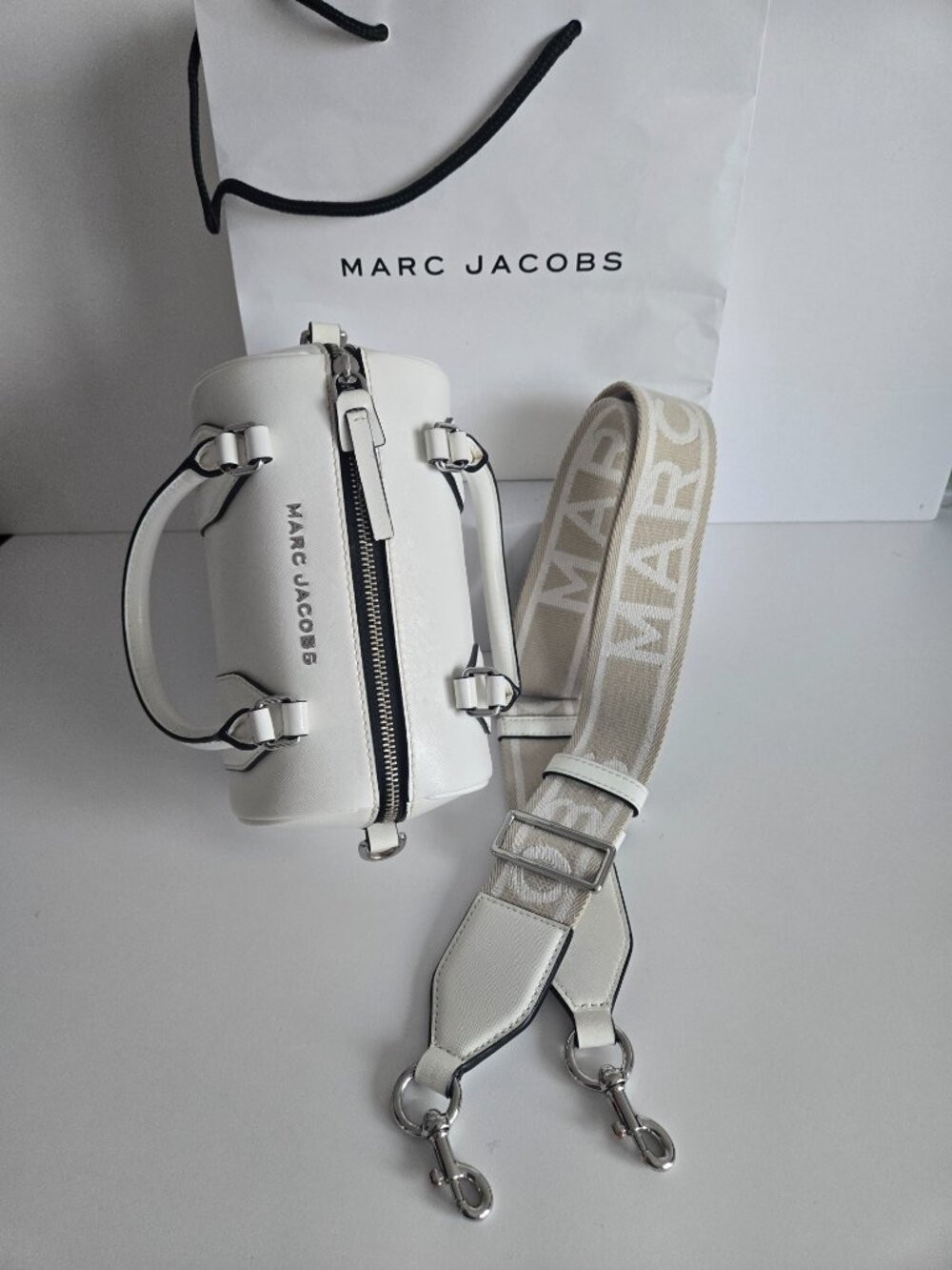 Marc Jacobs Barrel Bag Crossbody White Handbag - Picture 5 of 10